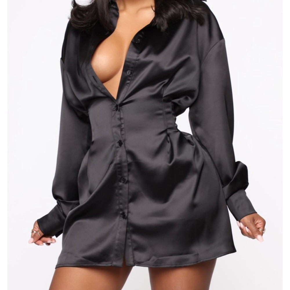 NWT/NEVER WORN EXECUTIVE SATIN MINI SHIRT DRESS